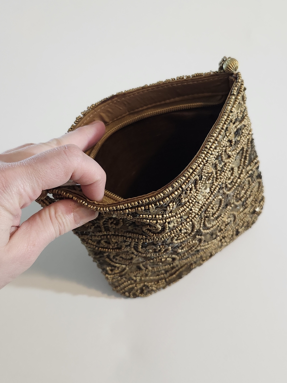 Vintage Gold Beaded Evening Bag with Swirl Sequin Detail - Picture 6 of 6